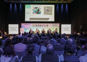La Revolución de la Construcción: Expertos Globales se Reúnen para Definir el Futuro de la Edificación