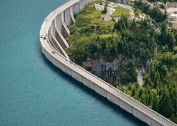 Expertos Impulsan la Creación de un Órgano Supervisor para las Presas Españolas