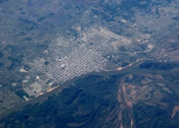 Renovación integral del espacio público costero en Goya: Obras de modernización en Costanera y Plaza Italia