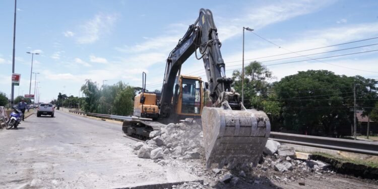 Importantes mejoras viales: Reparación con hormigón de alto tránsito en la Ruta 205