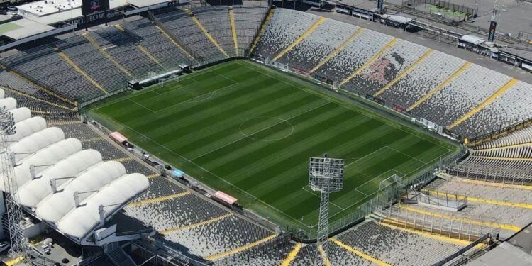 Colo Colo Inicia Proceso de Modernización del Estadio Monumental con Consulta a Aficionados