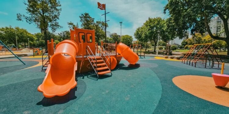 Modernización Integral Transforma Plaza Histórica de Mar del Plata