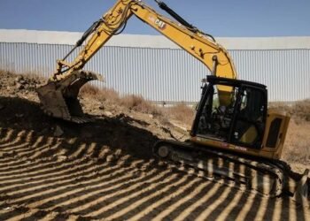 Reanudación de Construcción Fronteriza: Segundo Mandato de Trump Marca Nuevo Capítulo en Política Migratoria