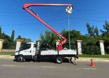 Modernización del Alumbrado Público: Nueva Tecnología LED Refuerza la Seguridad Ciudadana
