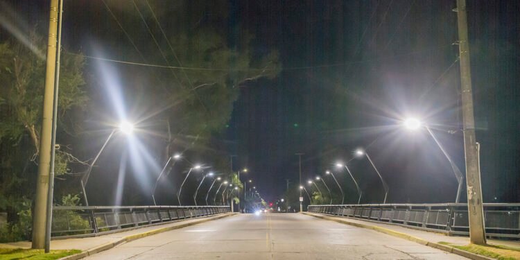 Nueva Iluminación LED en Puente Sturla: Modernización y Eficiencia Energética en Bell Ville