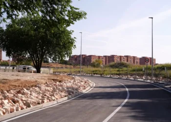 Nueva conexión peatonal en Vallecas: Mejora en accesibilidad y movilidad urbana