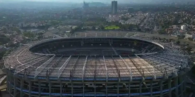 Estadios Mexicanos se Transforman para el Mundial 2026: Renovaciones Millonarias del Azteca y Akron