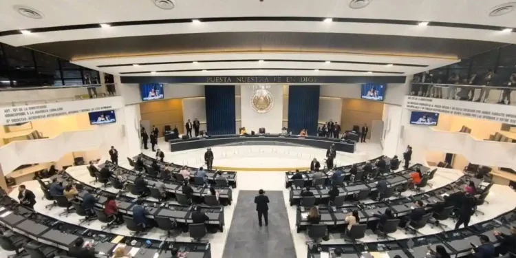 El Renovado Salón Azul: La Asamblea Legislativa Estrena Diseño Moderno tras Histórica Remodelación
