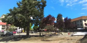 Remodelación Plaza Perú Concepción: Vecinos Denuncian Retrasos y Aumento de Inseguridad