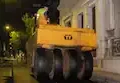 Con tareas nocturnas, rehabilitaron la calle 27 de Abril y continúan las obras de bacheo